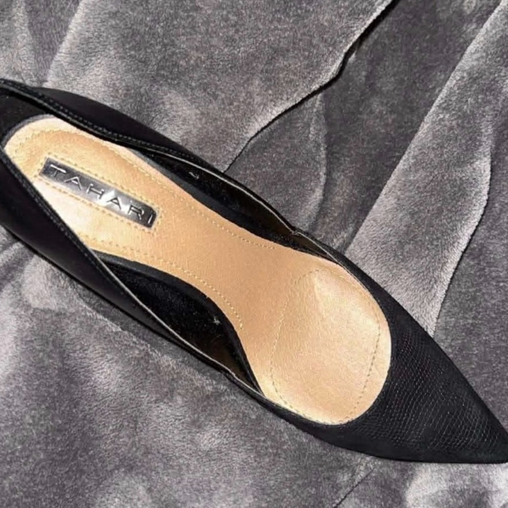 Women’s Black Heels (Tahari)
